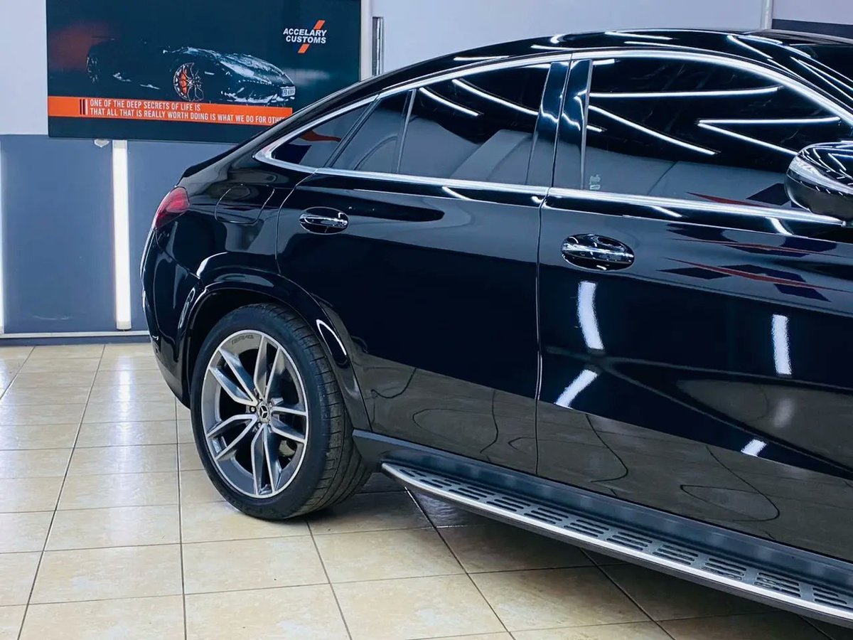 accelary's tweet photo. Not only are you limited to a transparent Paint Protection Film, but you can also pick from a wide range of colors !! 

Protect that paint and customize your car while you are at it !

Contact us on 0788 000 111 for a quotation 📌
#paintprotectionfilm #PPF #bodyfence #harare #zim https://t.co/LEEXrVbkDP