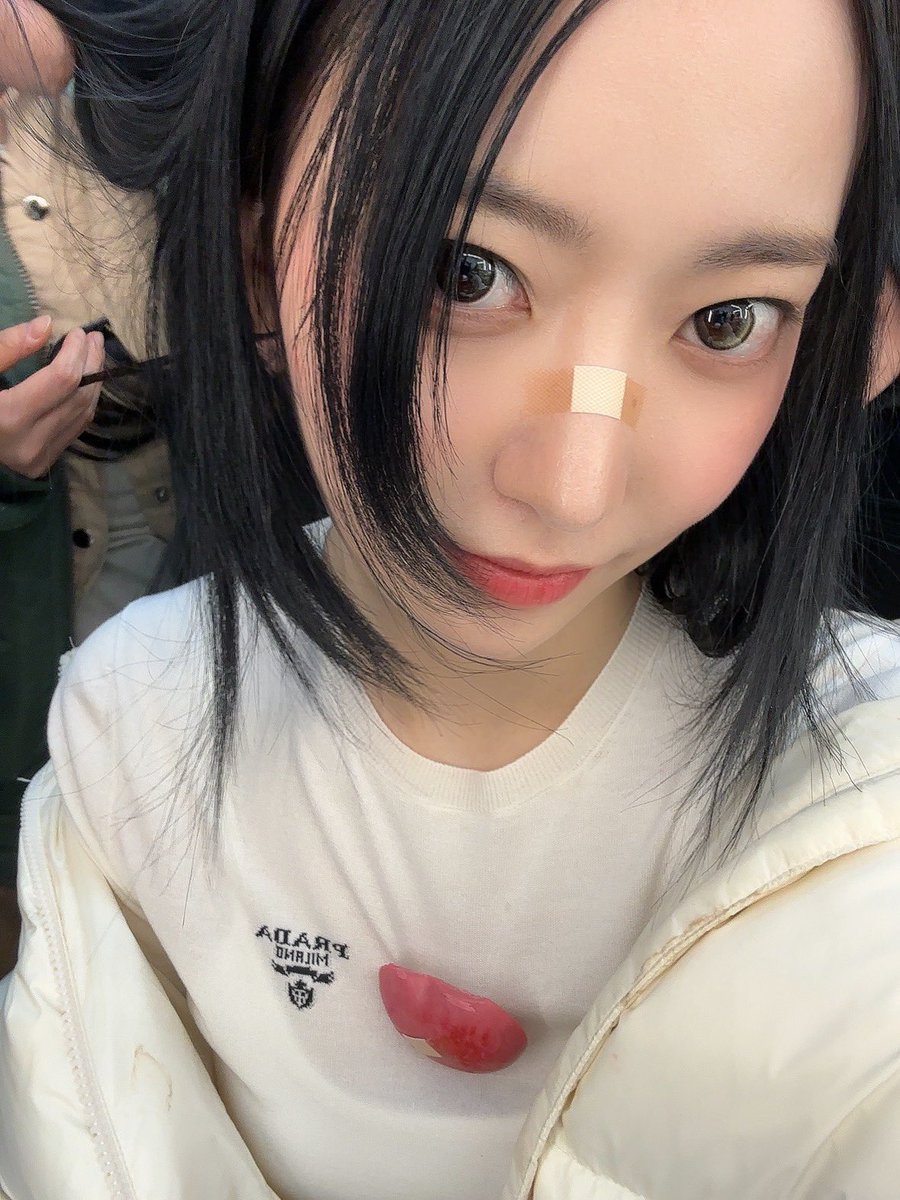 skrsource's tweet photo. 230413 — weverse update ♡ https://t.co/4T1DHxhppi