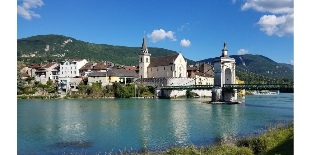 GuidesPSMB's tweet photo. Choisissez parmi les candidats les villages ouverts à la visite par les #Guides du #Patrimoine de #SavoieMontBlanc (#GuidesPSMB) : #Seyssel
https://t.co/uUnuhKg4zH
Photo ©FX
#découverte #patrimoinesavoyard #visitesguidées https://t.co/HT02WqnNB8