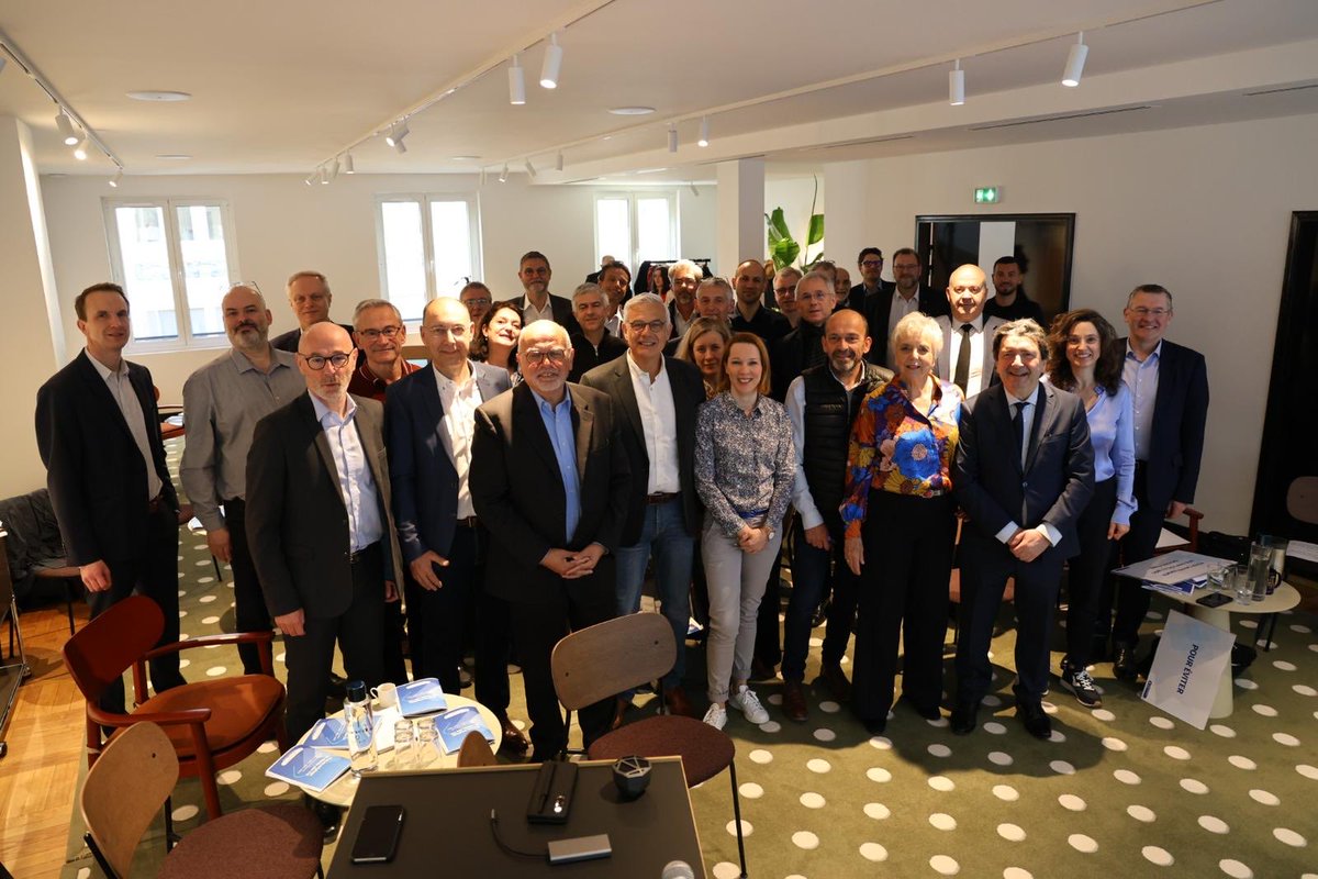 Real pleasure to participate today in Paris in the implementation of the strategic plan of the CCI !