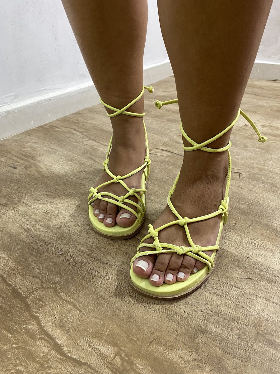 docevicioshoes's tweet photo. Pronta entrega da nossa papete eloa 🧡
⚡️Numeração: 34 ao 39
Valor
R$ 79,90 pix
R$ 89,90 cartão em até 4x
NUMERAÇÃO
34 ao 39
A forma que usamos para a fabricação é padrão, recomendamos que escolha seu número de costume.
Pronta entrega
#flat #tratorada #sandalias #rasteiras https://t.co/guAV7Lsu5E