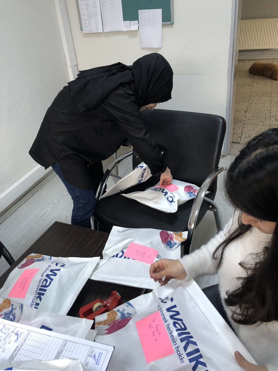 ÇEDES Projesi kapsamında okulumuz depremzede öğrencilerimizin bayramlıkları hazırlandı. Emeği geçen öğrencilerimize, öğretmenlerimize ve velilerimize teşekkür ederiz 🌸 <a href="/zuleyhaaldogan/">Züleyha Aldoğan</a> <a href="/Myldz74/">Muzaffer Yıldız</a> <a href="/KilimliMEM/">Kilimli İlçe Milli Eğitim Müdürlüğü</a> <a href="/ZonguldakMEM/">Zonguldak İl Millî Eğitim Müdürlüğü</a>