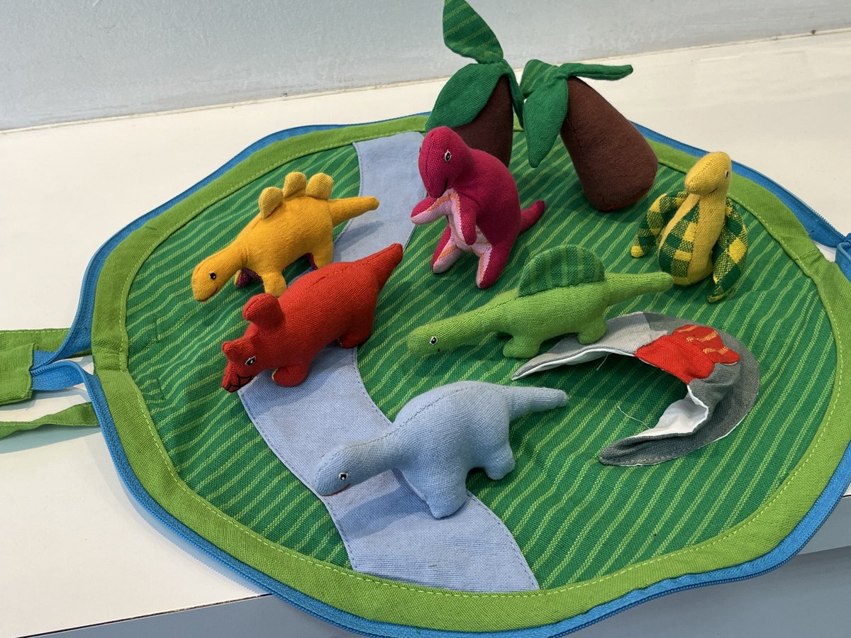 FTSIpswich's tweet photo. 📢 New stock! 📢

Keep your little ones entertained &amp; let their imagination run riot with our great new fair trade soft toys, which neatly zip away into their own pouch when not in use.  Genius!

#choosefairtrade https://t.co/eG6UGHx9AH