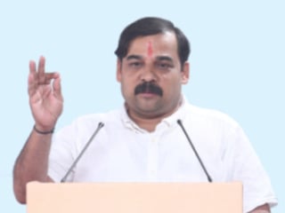 #Hindu_Advocate_Attacked

Attempt on the life of <a href="/VHPDigital/">Vishva Hindu Parishad -VHP</a> Madikeri Dist. President &amp; leading advocate in the #Gauri_Lankesh case Shri P. #Krishnamurthy by firing gunshots by miscreants in Madikeri last night.

<a href="/VHPDigital/">Vishva Hindu Parishad -VHP</a>