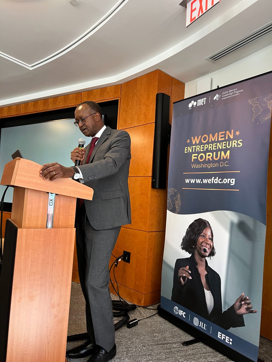 Watch #EmmanuelNyirinkindi, Vice President @IFC_Org <a href="/WorldBank/">WorldBank</a> give the "Welcome Remarks on Global Solutions" at #WEFDC <a href="/Georgetown/">Georgetown University</a> @METCommunity <a href="/GeorgetownLatAm/">Georgetown LatAm</a> <a href="/WEFDC23/">WEFDC</a>

🌍 youtube.com/watch?v=cfeKBJ…