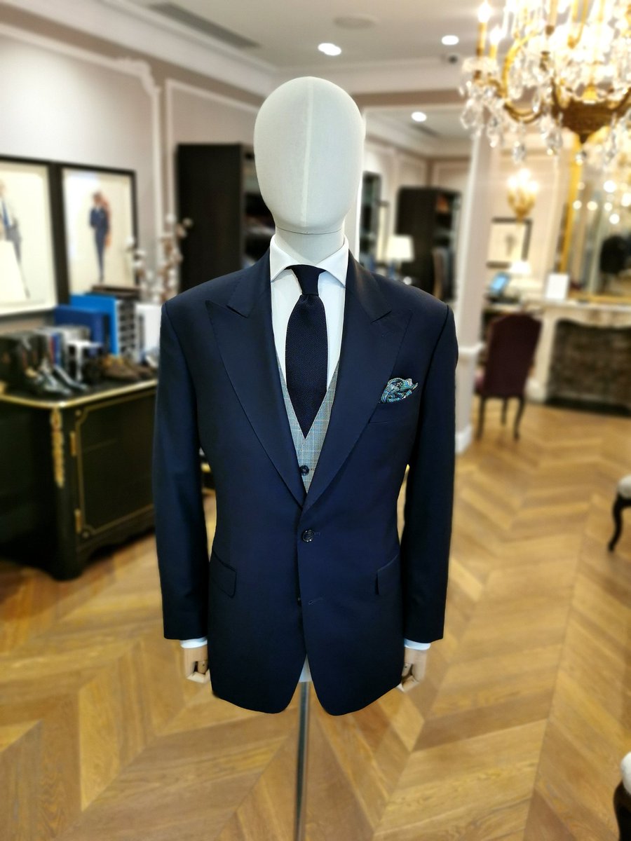 Balamonte_'s tweet photo. #NaszeRealizacjeB #Balamonte #SzycieNaMiare #LaczyNasSzpilka #Wedding #Ślub #GarniturŚlubny #Kamizelka #Krawat #Poszetka 👌 https://t.co/gvX1nFajRk