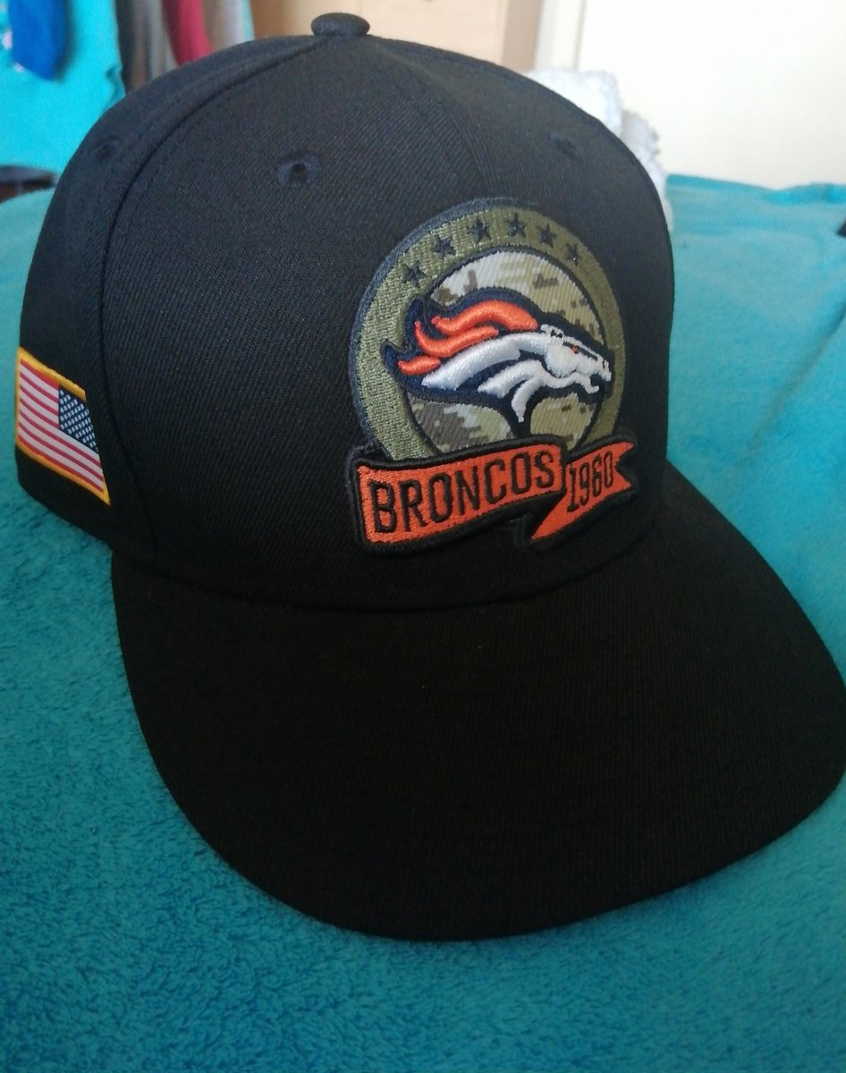KathiDB4Life's tweet photo. Say Hello to my new one #BroncosCountry #CAPSPIN
Made myself a halftime present ๐๐ช done for today https://t.co/6BnL5RsP8O