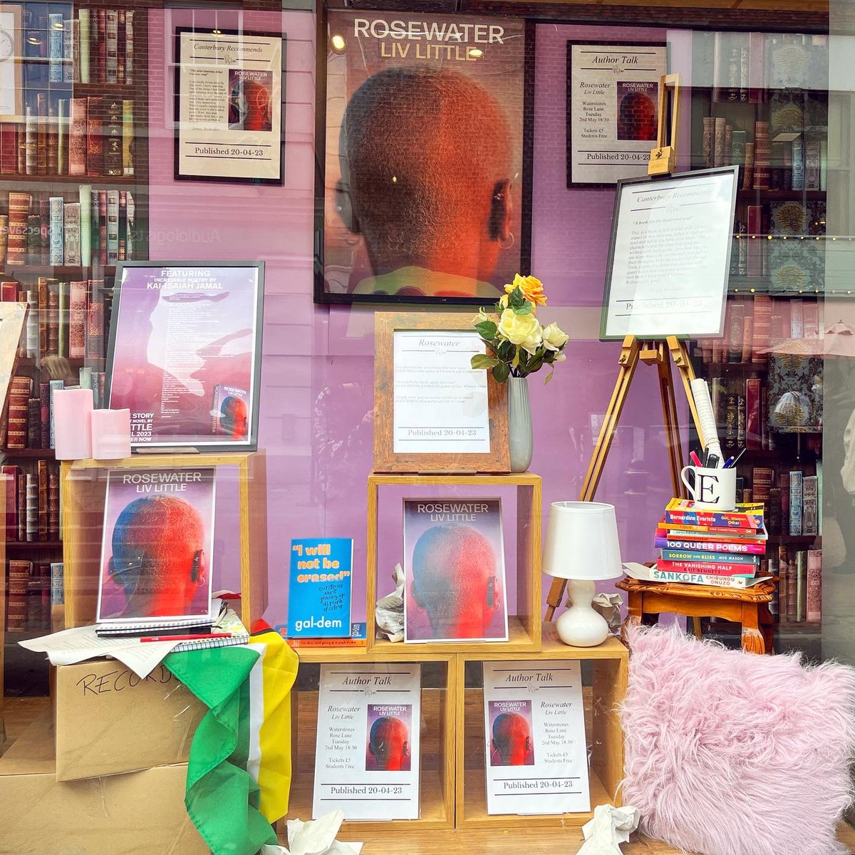 I put together this window display at work to celebrate the launch of ‘Rosewater’ by Liv Little - such a privilege to be able to shout about an author you look up to so dearly, celebrating queer poc love @dialoguebooks 🌹