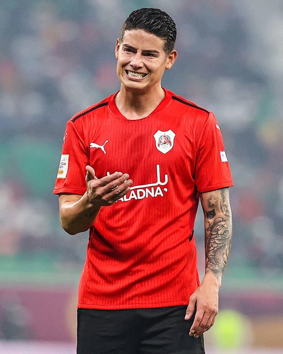 PrimeComps_'s tweet photo. 🚨🇨🇴| Olympiacos terminates has terminated James Rodriquez his contract. He is a free agent now. #Transfers #Rodriquez https://t.co/ub3dFXfbA1