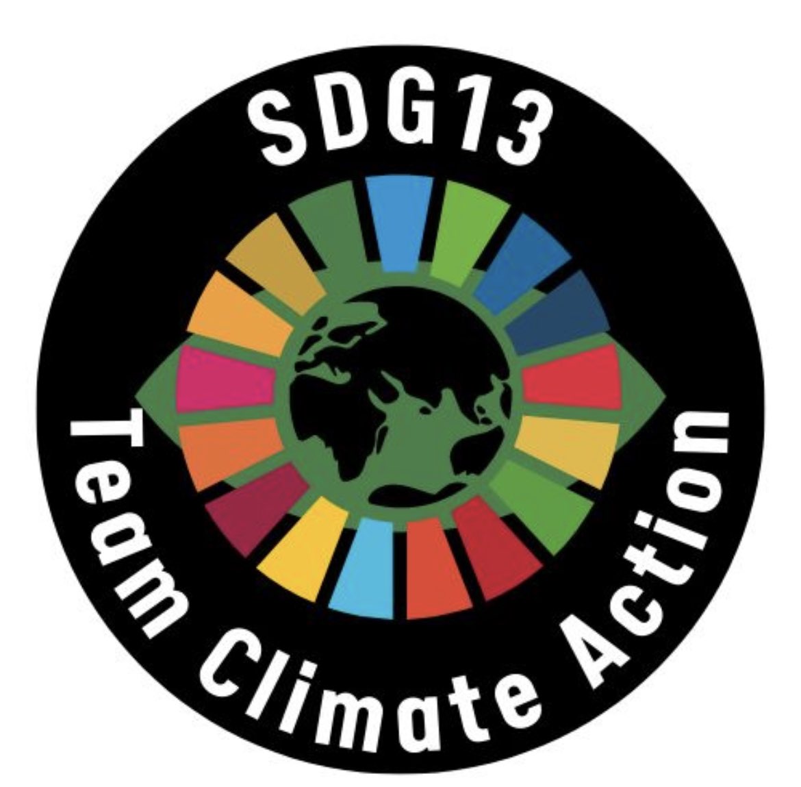 JuliaFliss's tweet photo. @digcitinstitute @JenWilliamsEdu @TakeActionEdu Will it be recorded? I’m teaching then and KNOW our Green Team will want to watch and celebrate at our meeting after school today!! 🗺️💚🦋 #GoalsProject #ClimateAction #TeachSDGs #ClimateActionUS https://t.co/8mSWba1Z0c