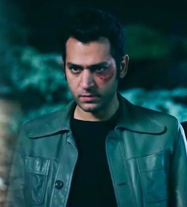 Suskunlar izlemeyen birine sorsak bu ikisi aynı kişi derdi