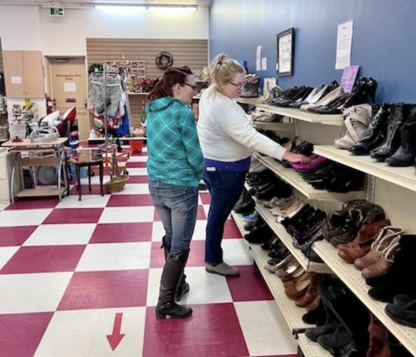 C-NLOPB (@cnlopb) on Twitter photo The C-NLOPB is home to many animal lovers. Staff from our Exploration and Information Resources Departments showed their love by volunteering at both SPCA (<a href="/SPCAStJohns/">SPCA St.John's</a>) Thrift Store locations to clean, organize, and restock donations!#CNLOPBGivesBack The C-NLOPB is home to many animal lovers. Staff from our Exploration and Information Resources Departments showed their love by volunteering at both SPCA (<a href="/SPCAStJohns/">SPCA St.John's</a>) Thrift Store locations to clean, organize, and restock donations!#CNLOPBGivesBack