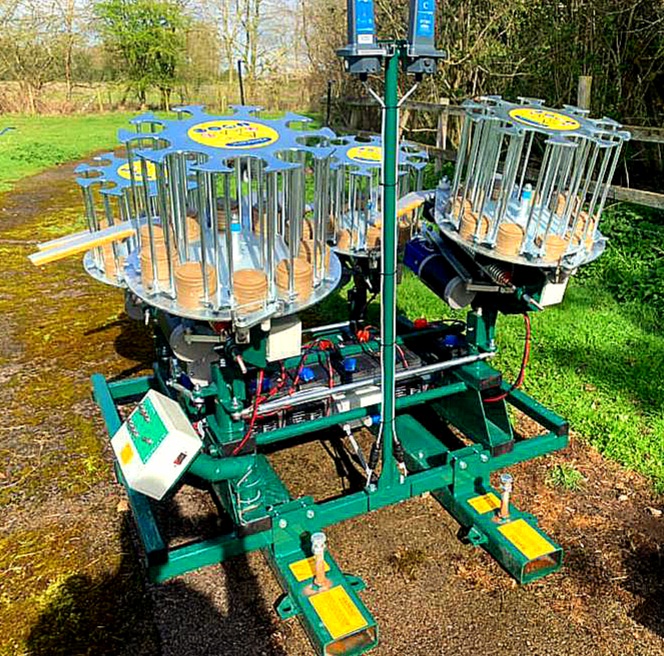 promaticltd's tweet photo. Another delivery of the new 2023 Partridge Hybird to @CalvertSporting ! Enjoy your new equipment guys🥏🥏🥏🥏
See the product here https://t.co/ZmQIqUVTM8
#SimulatedGame #blueisbest #claypigeon #gameshooting #wingshooting #partridge #highbirds https://t.co/I7gZgAALyx