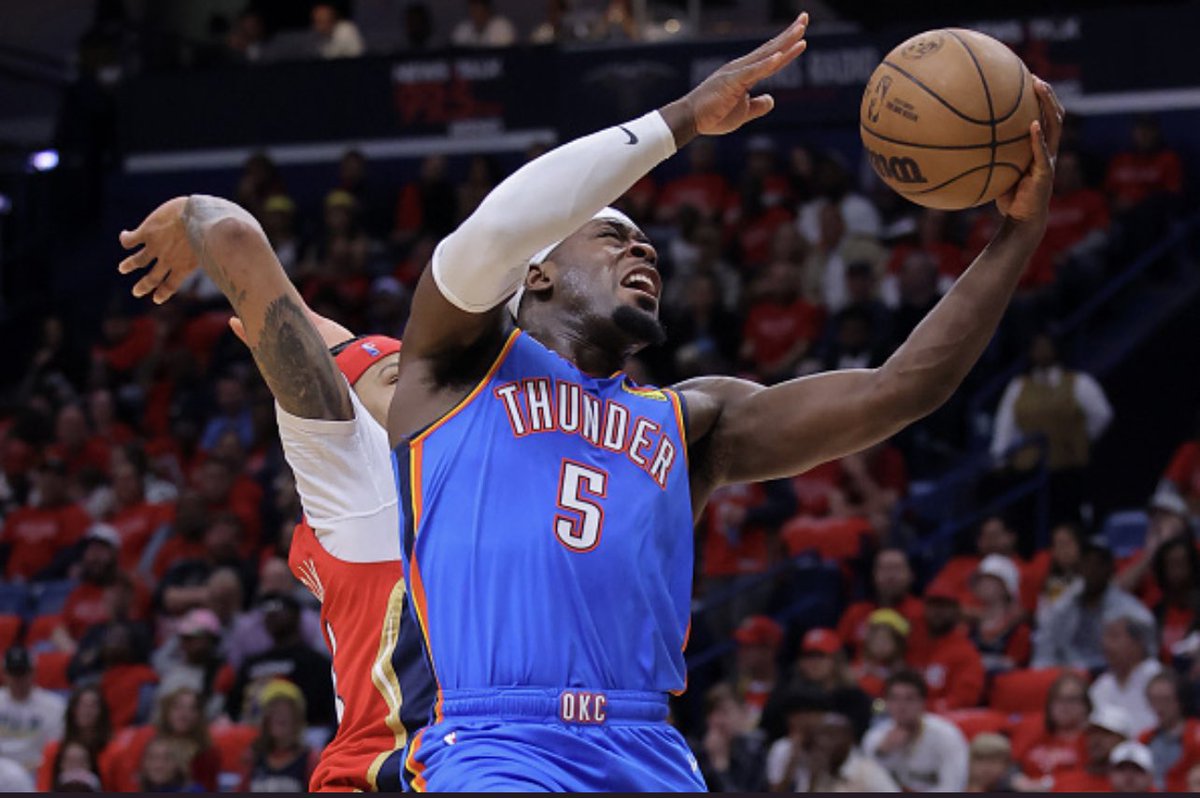 PeteYannopoulos's tweet photo. Notre québécois @luthebeast était sensationnel dans une victoire du #ThunderUp.  Son nom = Playoff Lu!!

27pts
5rebs
8/14 FG
4/8 DU CENTRE-VILLE 
Gros free throw! ( en créole)
Défense 🛑 contre Ingram!

De MONTRÉAL!!! #OuiPapa 🇭🇹 
@RDSca https://t.co/QfPPUsMbEn