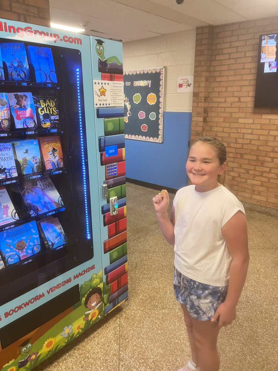 ConnorCougars's tweet photo. Congratulations to Mairead from Mrs. Biondiโs class! She earned 10 character points and earned a coin for the book vending machine!! #RPCREADS ๐พ๐#ConnorCougarsCare @rpccougarspta https://t.co/2VIVH8XfS4
