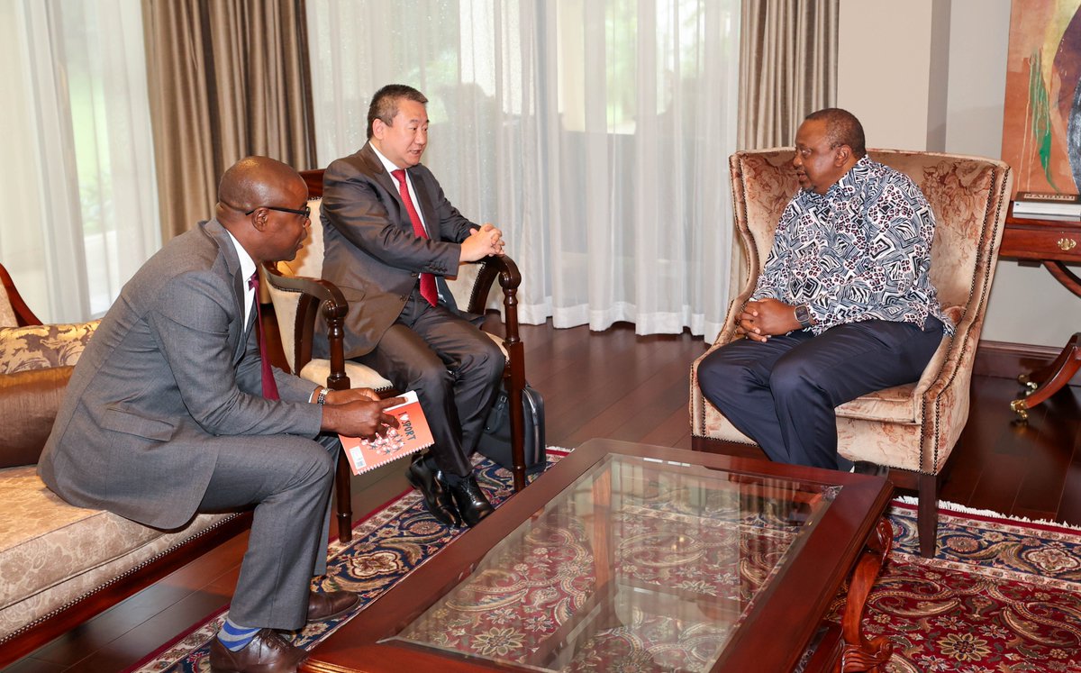 4thPresidentKE's tweet photo. 1/2
His Excellency (Rtd) President Uhuru Kenyatta, Facilitator of the EAC-led Nairobi Peace Process has today met with the Special Envoy of the UN Secretary-General for the Great Lakes Region Huang Xia, ... https://t.co/cGkb3UHx0L