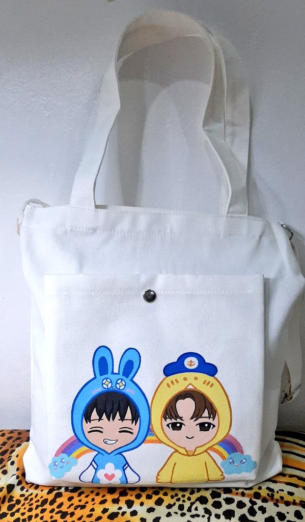 paintnfootprint's tweet photo. Woosan Slingbag Commission for a client! Will be shipping these soon! 💖
#PF_Customs #PaintandFootprints #ASTRO #EUNWOO #SANHA https://t.co/SOfno8EO4I