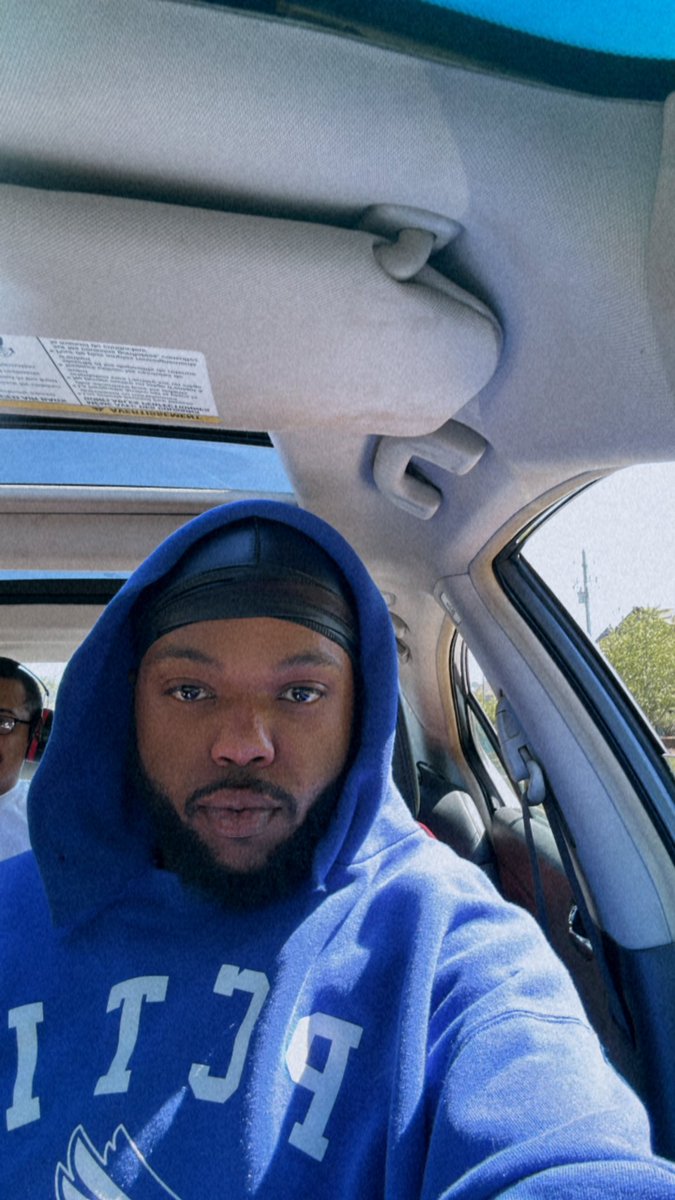 FENDIPRENT's tweet photo. who tf told bitches they was me now?!? https://t.co/TzJzPfCc1N