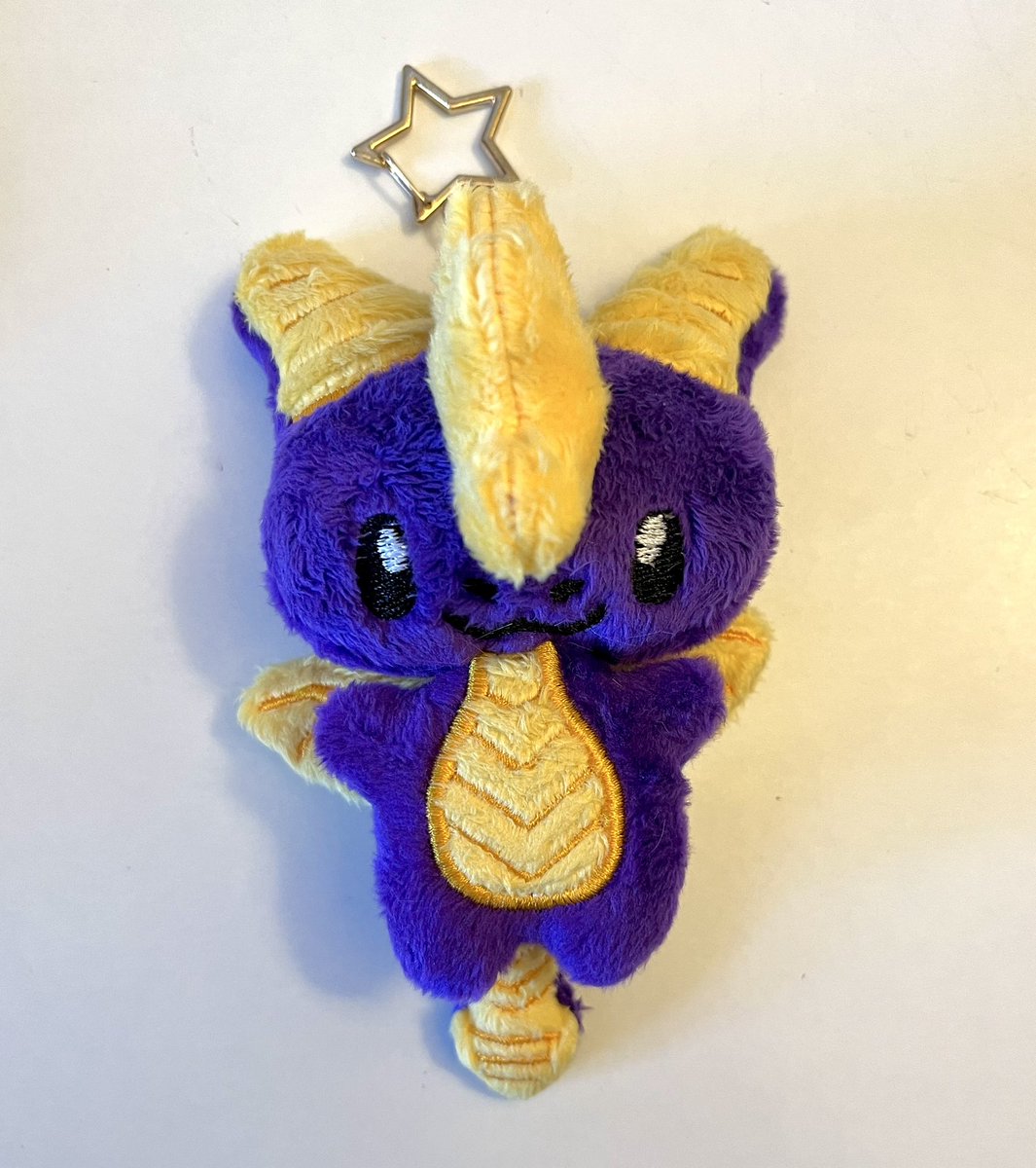Plushilore's tweet photo. 🎁GIVEAWAY TIME🎁

The prize is this adorable Spyro keychain 🥰💕 

To enter:
💕Like this tweet
⭐️Retweet this tweet
👑Follow me (this account)

Ends on Monday at 2PM BST 
Winner will be picked using a spin wheel 💕
‼️ I will DM the winner from this account only ‼️

Good luck 🥰 https://t.co/fevjXymFgo