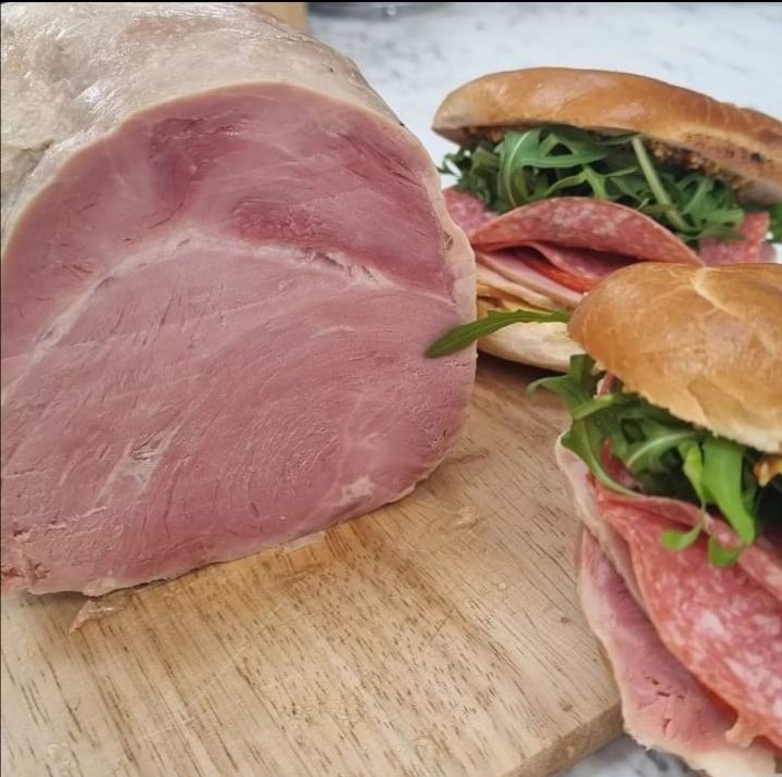 ggsfoodtruck's tweet photo. That Ham though 🤤
Cold cuts cooked & sliced daily in-house for our Lunch Menu.
On its own, with cheese, or all the Meats
You choose
#coldcuts #cookedham #deli #delistyle #sligowhoknew #foodstagram #foodtruck https://t.co/1RePK9MANl