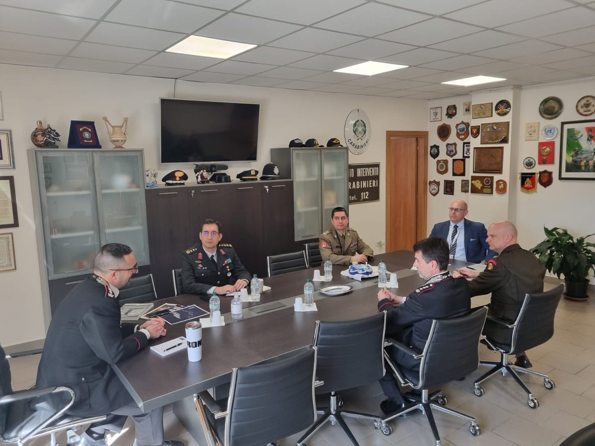 NSPCOE's tweet photo. Glad to present to Brig Gen 🇵🇱 Artur Jakubczyk, SPU Head @NATO HQ-JISD, the outcomes of the #LEINT/#LawEnforcementIntelligence Workshop. One more step towards the integration of the #PoliceDimension into #MilitaryOps for the benefit of the #Alliance.
#StrongerTogether #WeAreNATO https://t.co/wqRRCcGOmu