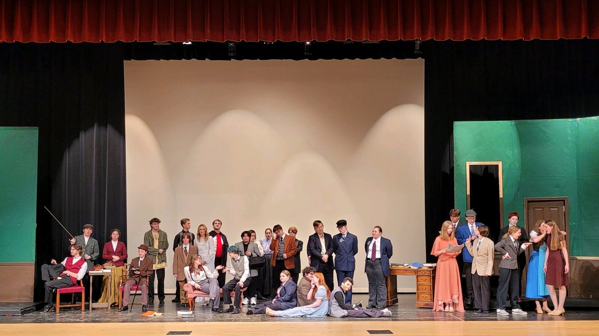 SEPSchools's tweet photo. A merry, madcap mixture of mystery, murder &amp; mayhem,  our HS Spring Play, Sherlock Holmes &amp; the West End Horror, is sure to entertain!  Tix still available @ the door or here: https://t.co/H29J4UeBzE. 
Performances:
Friday &amp; Saturday, April 14 &amp; 15 @ 7pm 
Sunday, April 16 @ 2pm. https://t.co/gbPzmmjq6G