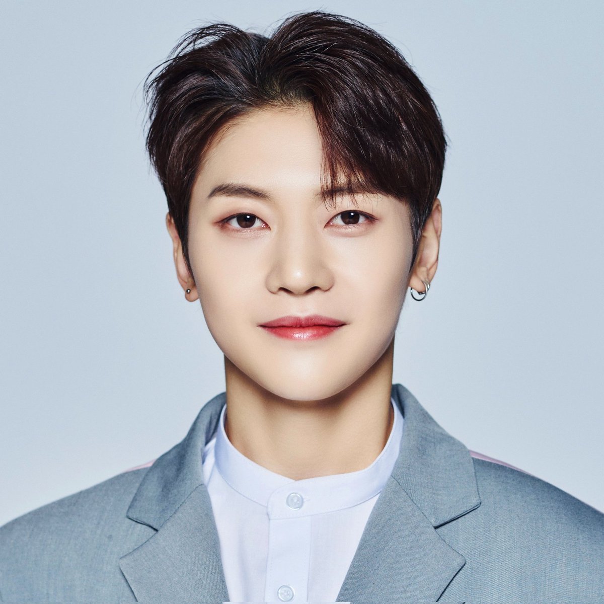 ☆ GIVEAWAY Final Vote For SEOK MATTHEW ☆

Prize:
🥇saldo spay 100k (untuk entries terbanyak)
🥈saldo spay 50k (random)
🥉saldo spay 25k (random)

Rules: 
☆ VOTE SEOK MATTHEW on MNET + App
☆ Rt + Like, Follow (opsional)
☆ Reply dengan ss bukti vote kalian tanpa CROP
