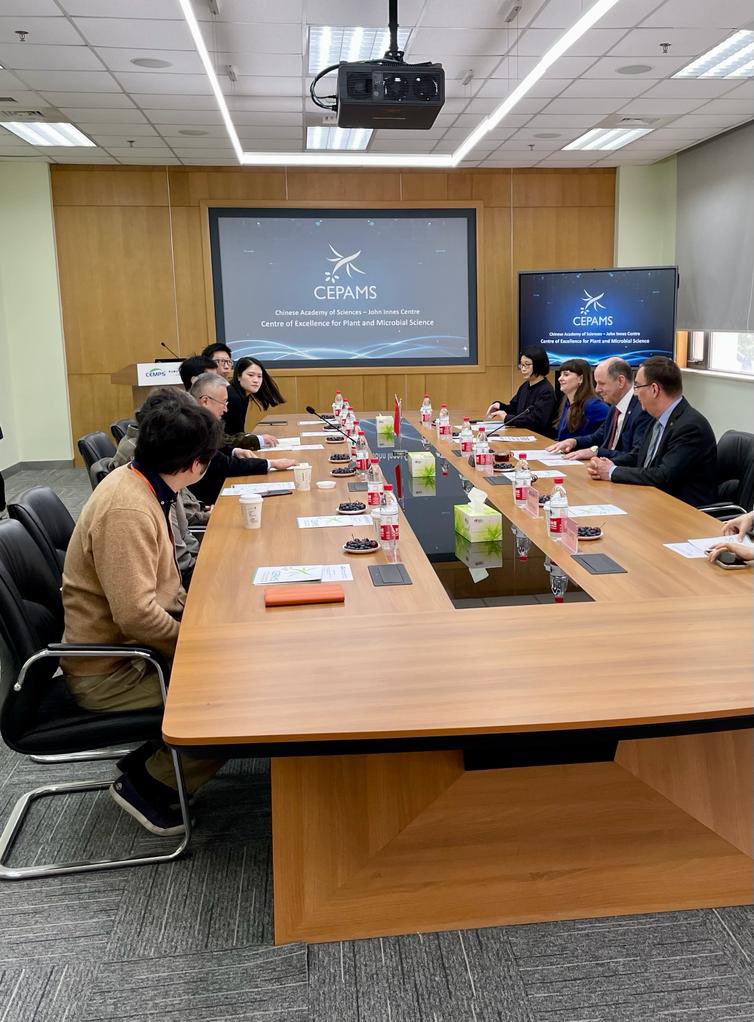PhilipRBarton's tweet photo. Pleased to visit the Centre for Excellence in Plant and Microbial Science in Shanghai today. An important UK-China partnership addressing critical global challenges, including food security and health. https://t.co/x5mdbYhW2a