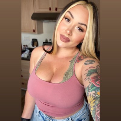 grnbeanasserole's tweet photo. #NewProfilePic https://t.co/SCETNzdvSY