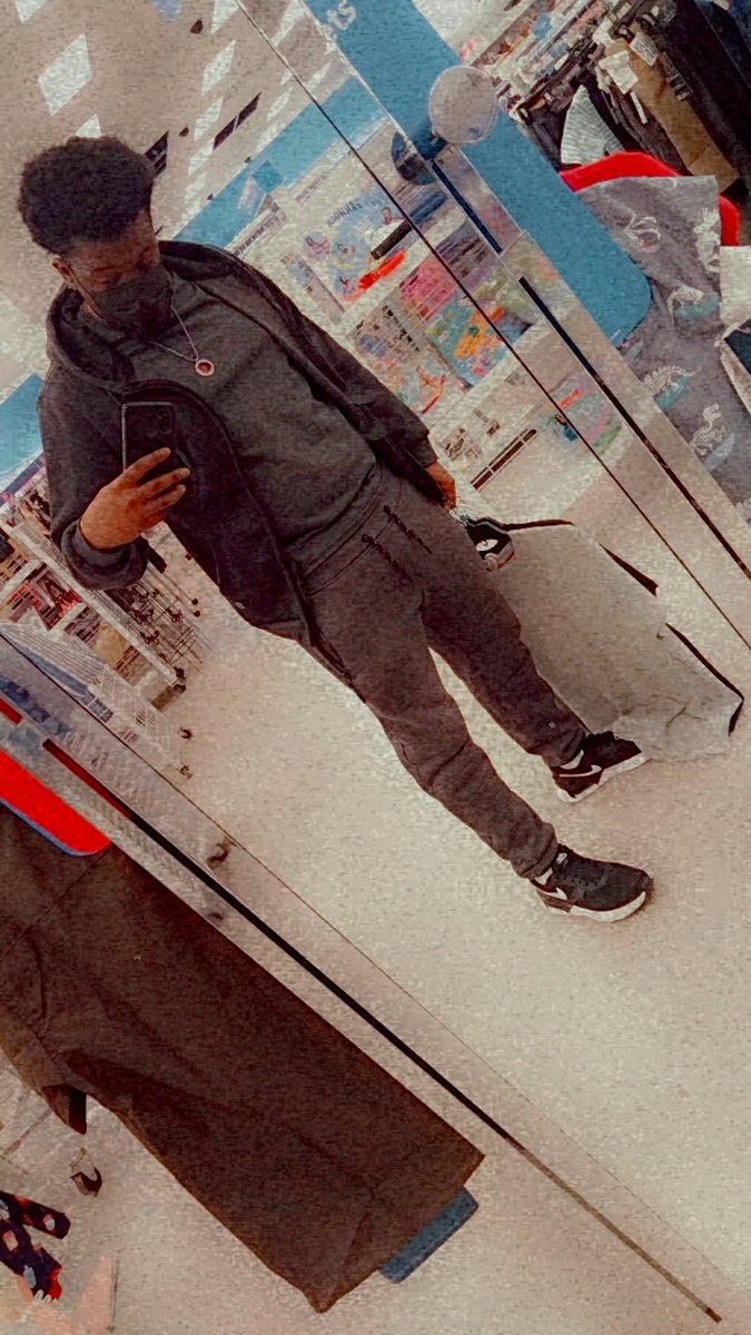 MarvvOfficial's tweet photo. Just exploring to a new journey ☺️🙏🏾🤲🏾 
.
.
.
..
..
 
.
.
.. https://t.co/QNDYwsDhWj