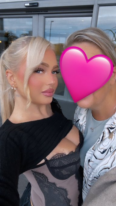 Its my moms bday tomorrow! Reimburse the cake I just ordered bc she raised a goddess like me 👑   https://t<a href="/tag/onlyfans"class="tags"><span>#onlyfans</span></a><a href="/tag/onlyfansgirl"class="tags"><span>#onlyfansgirl</span></a><a href="/tag/onlyfanstrial"class="tags"><span>#onlyfanstrial</span></a><a href="/tag/onlyfansnewby"class="tags"><span>#onlyfansnewby</span></a>