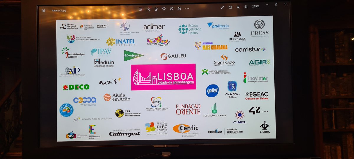 mariacasalribe2's tweet photo. Rede Lisboa Cidade de Aprendizagem @AnacoretaFilipe @DornellasLuisa @heldertoucas #citiesoflearning #formacao @CamaraLisboa https://t.co/9k9zv9le2F