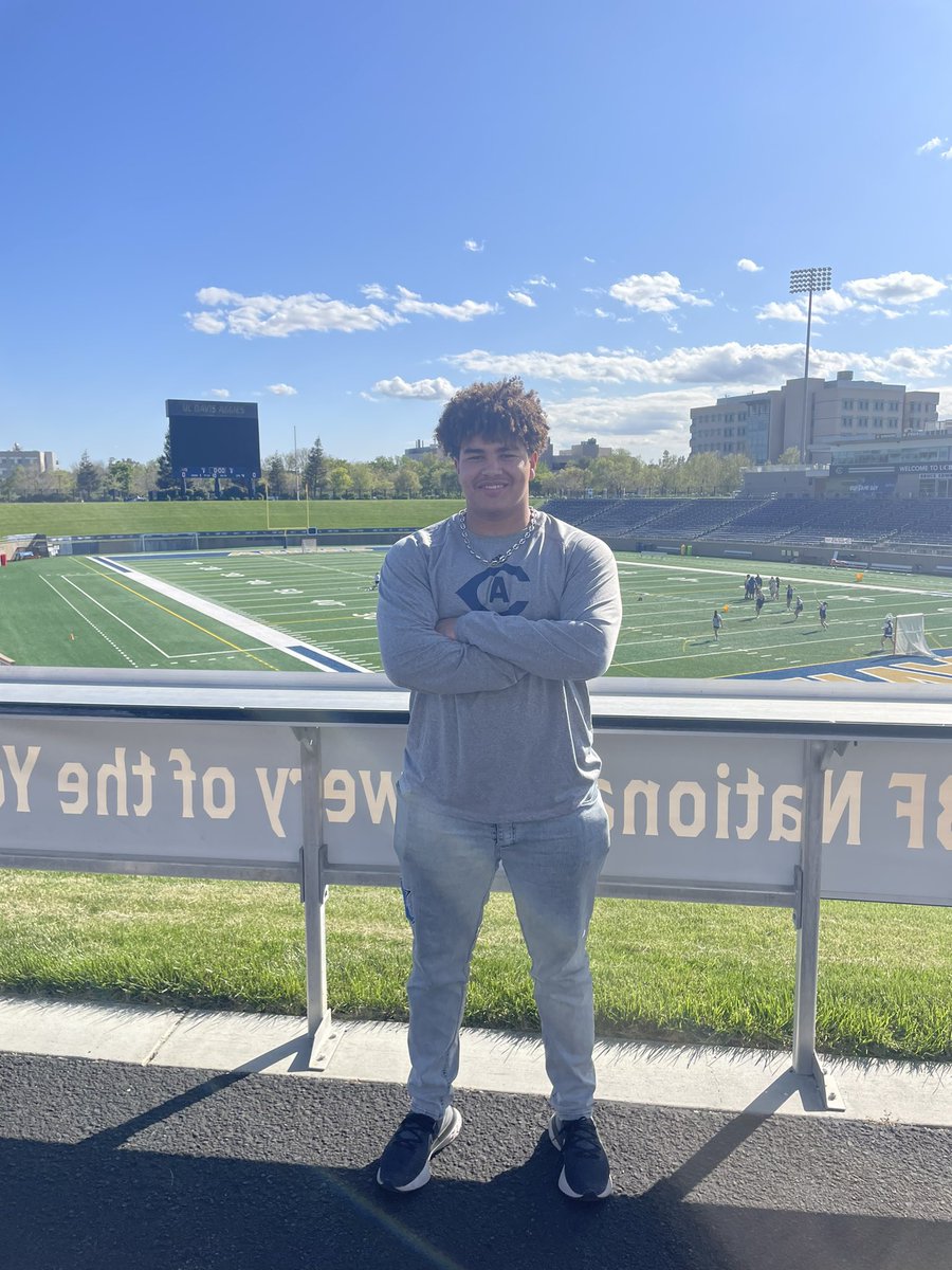 NourElbelisy's tweet photo. Had a great unofficial visit to UC Davis!! Thank you for your hospitality and time. Really love this place @DHawkins34 @QuinnShanbour @Coach_CoombsUCD #GoAggs 💙💛 https://t.co/koT4A18Pjh