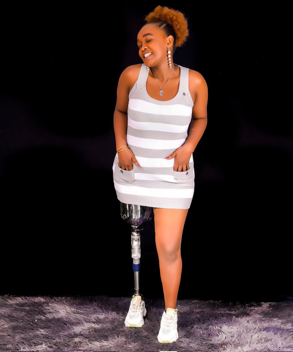 waithly's tweet photo. Please remember that healing, forgiving and moving on are all processes that cannot be rushed, please be gentle with yourself.😉

#selflovingdaily #limblossawernessmonth #amputeemodel #disabledmodel #amputeesofinstagram #positivityalwayswins https://t.co/u9AMwD8Fx6