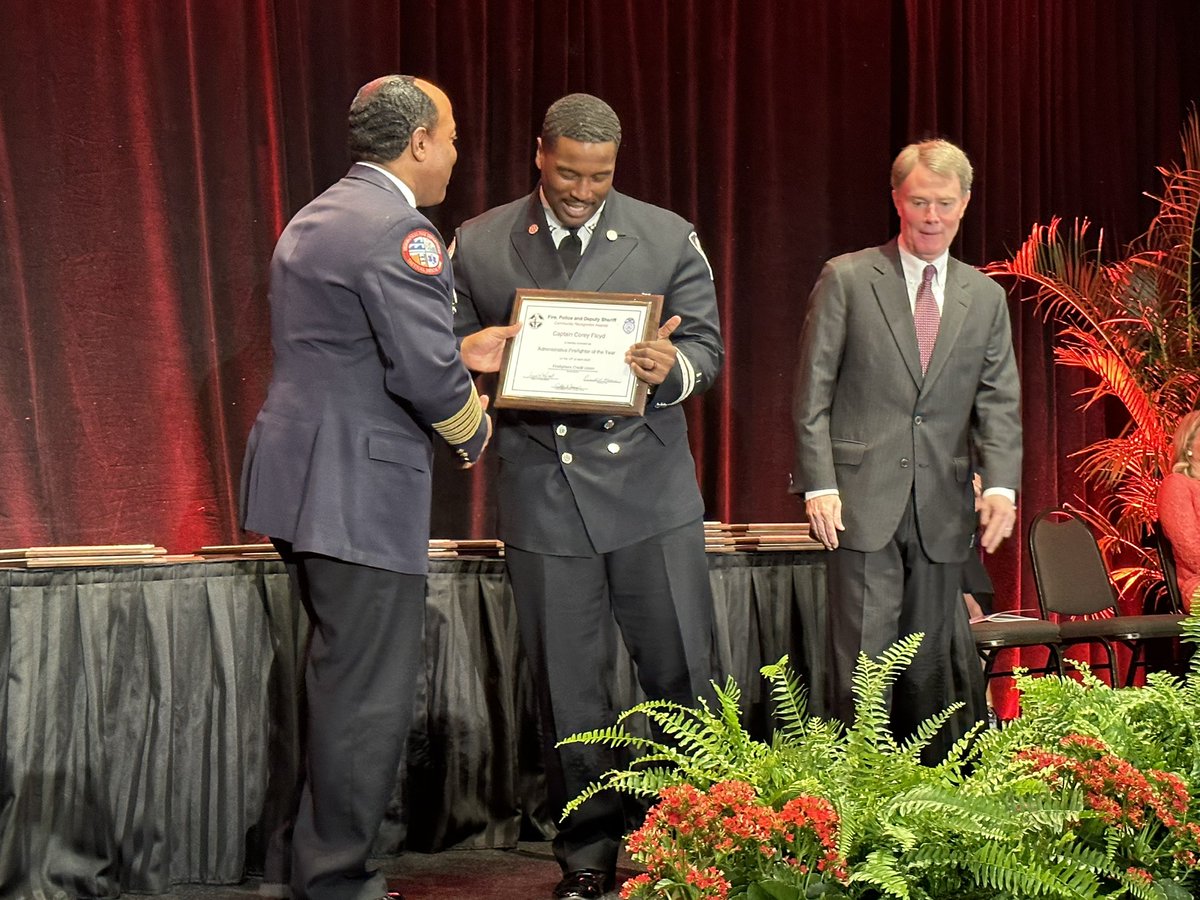 IFD_NEWS's tweet photo. Big Congratulations to Captain Corey Floyd for his selection as the #IFD Administrative Firefighter of the Year @citizensenergy 55th Annual #FPDS Awards #CitizensIndyHeroes 👏🔥🚒 https://t.co/IH1KKWO5g1