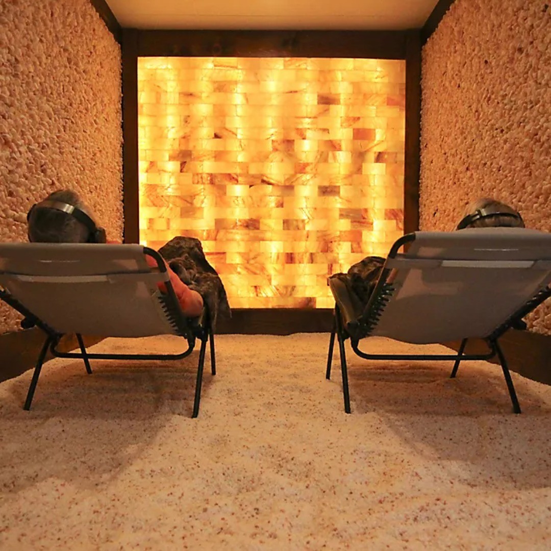 davidsmith1293's tweet photo. Salt bricks have become increasingly popular in recent years due to their aesthetic qualities in decorative lighting. build your salt wall 
https://t.co/rGgjg7sCVv

#himalayansalt #salttherapy #homedecoration #TearsoftheKingdom #thursdaymorning #BOYSPLANET https://t.co/RxiOw3Q3ON