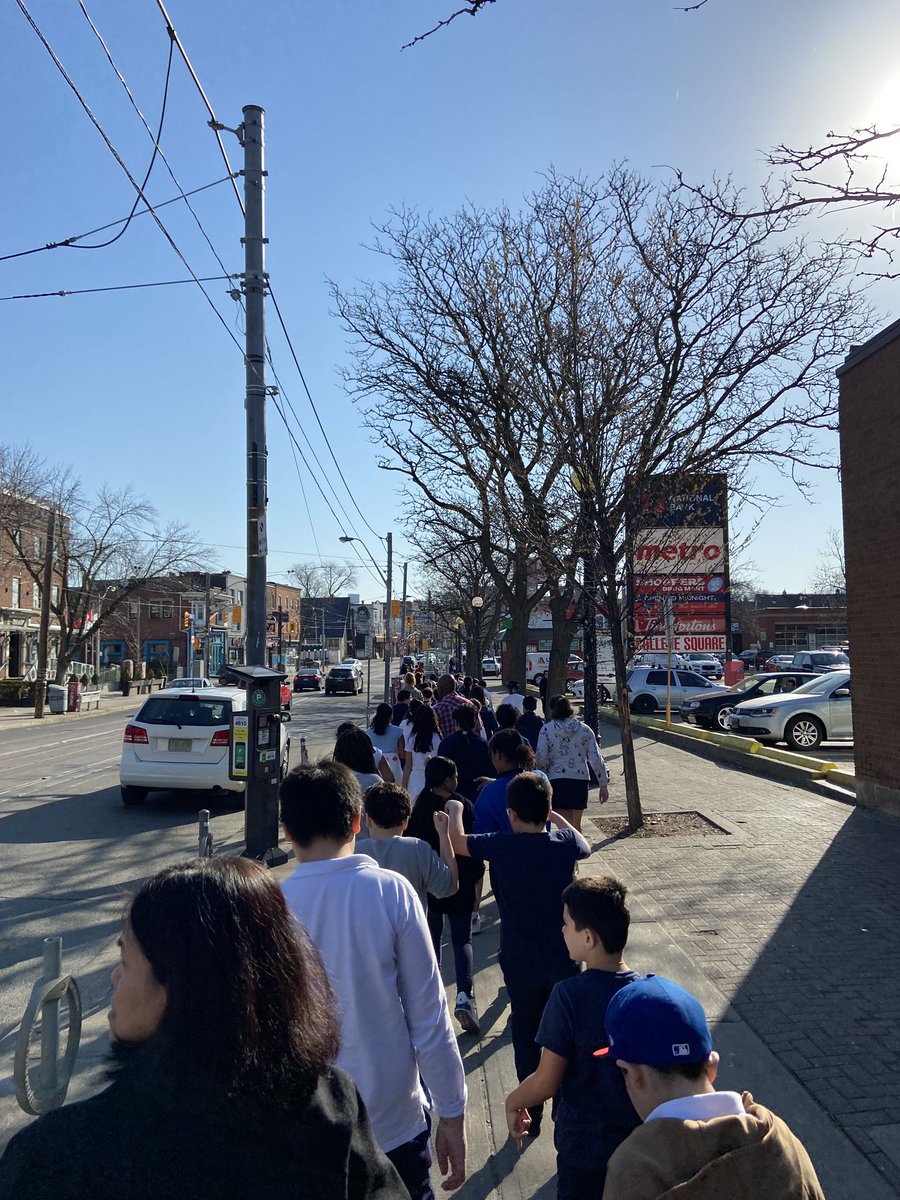 PF_TCDSB's tweet photo. What a beautiful day to celebrate the Eucharist! Great weather, great exercise for our minds, bodies and spirits. https://t.co/a0sGZiUtPf