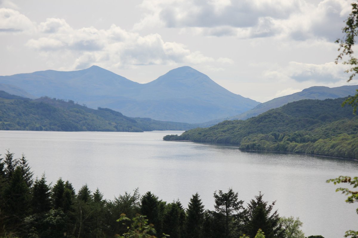 Shells_Travels's tweet image. 6 different accommodations booked so far for our Scottish road trip later this year, everything from B&amp;amp;Bs to log cabins &amp;amp; little tiny homes. We're both SO excited, just the ferry to Harris and one more place to stay needed and we're done! 😃
#Visitscotland
#outerhebrides
#travel