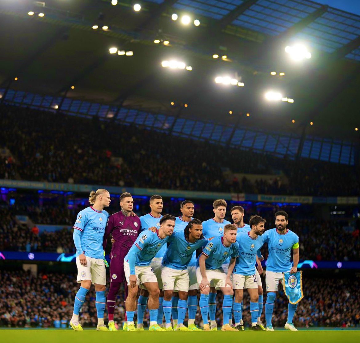 ManCityProp's tweet photo. No one is stopping this team from winning the Champions League this season https://t.co/SSsBgBEy3W