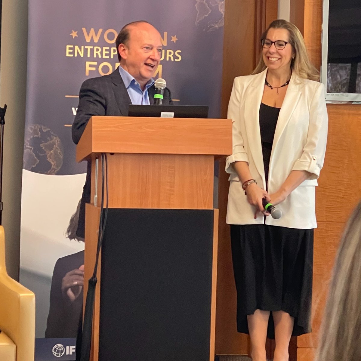 Watch the "Closing Remarks on Global Solutions" with Angelo Dell'Atti, Chief Administrative Officer @IFC_Org <a href="/WorldBank/">WorldBank</a> and @Yanirebrana @METCommunity at the #WEFDC <a href="/Georgetown/">Georgetown University</a> <a href="/GeorgetownLatAm/">Georgetown LatAm</a> 

🌍 youtube.com/watch?v=cfeKBJ…