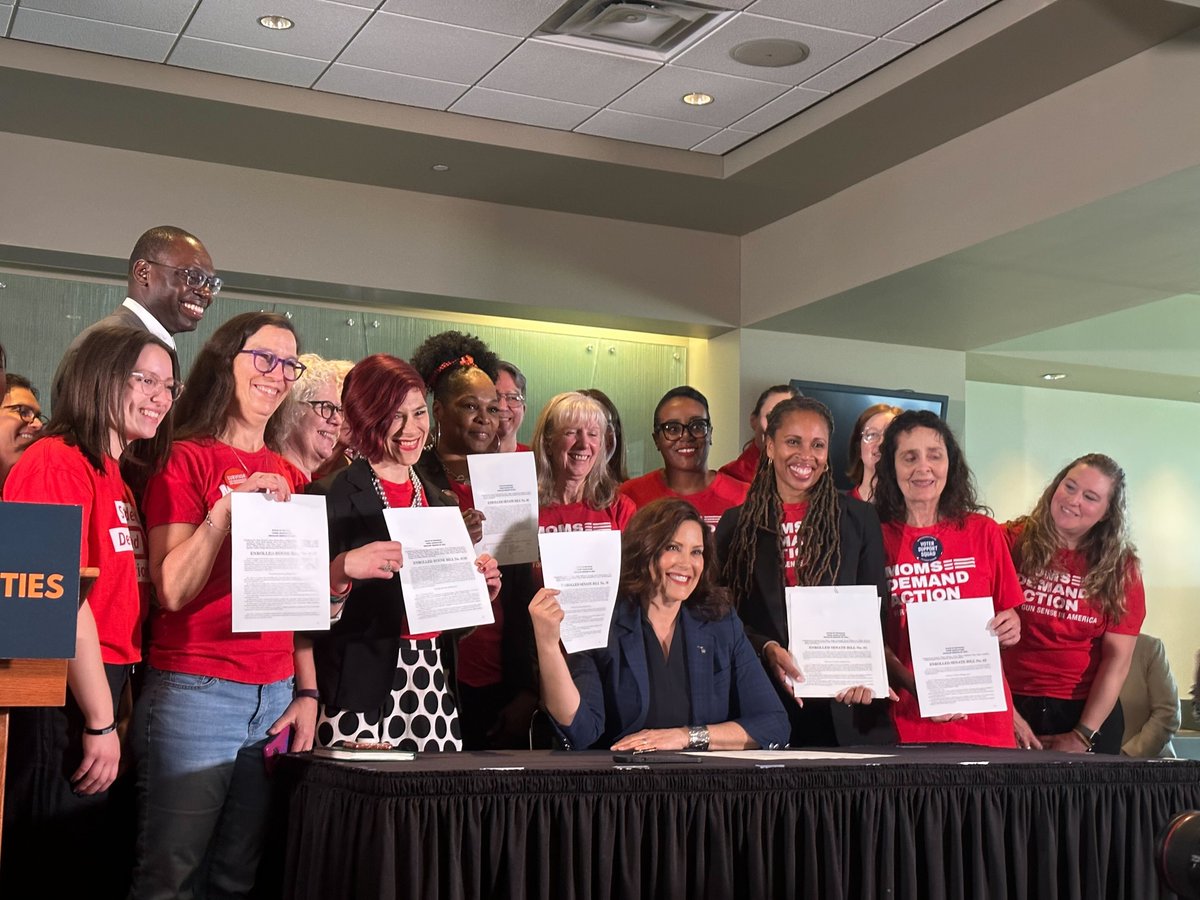 An Artists Journey on Twitter "RT Everytown Today is a historic day for gun safety in