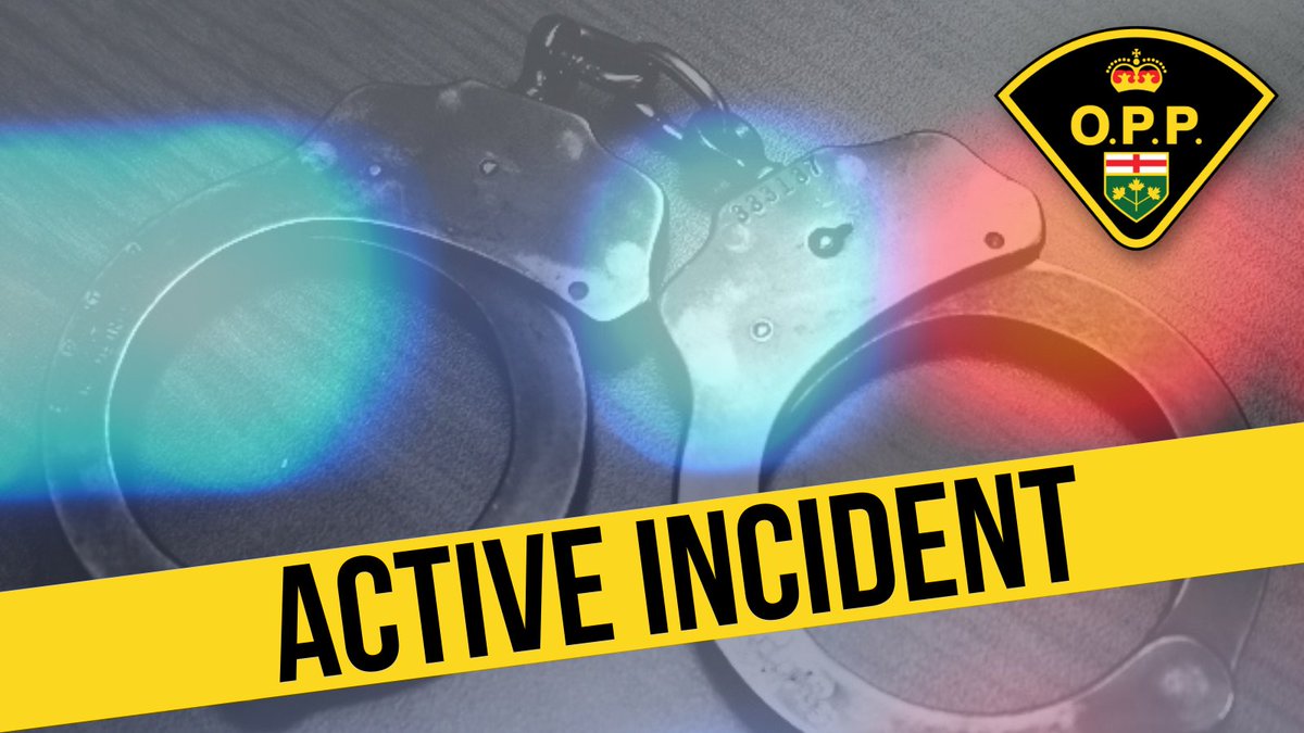 #WellingtonOPP advising of an increased police presence around Belwood Lake <a href="/CentrWellington/">Centrwellington</a> for an investigation - attempting to locate a suspect described as a male, 5'8" wearing dark clothing. If you see anything please call 911 or 1-888-310-1122. ^JU