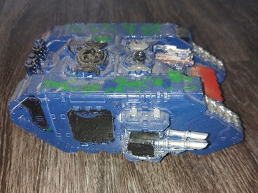 AlmostMeek's tweet photo. Sometimes you take a chance and try and rescue a model because the price is right. The pain was like a super thick blue, more in the replies

#WarhammerCommunity #wh40k #landraider
#badpaint #badlypainted #miniaturerescue #minirescue https://t.co/waXOSKPfWH