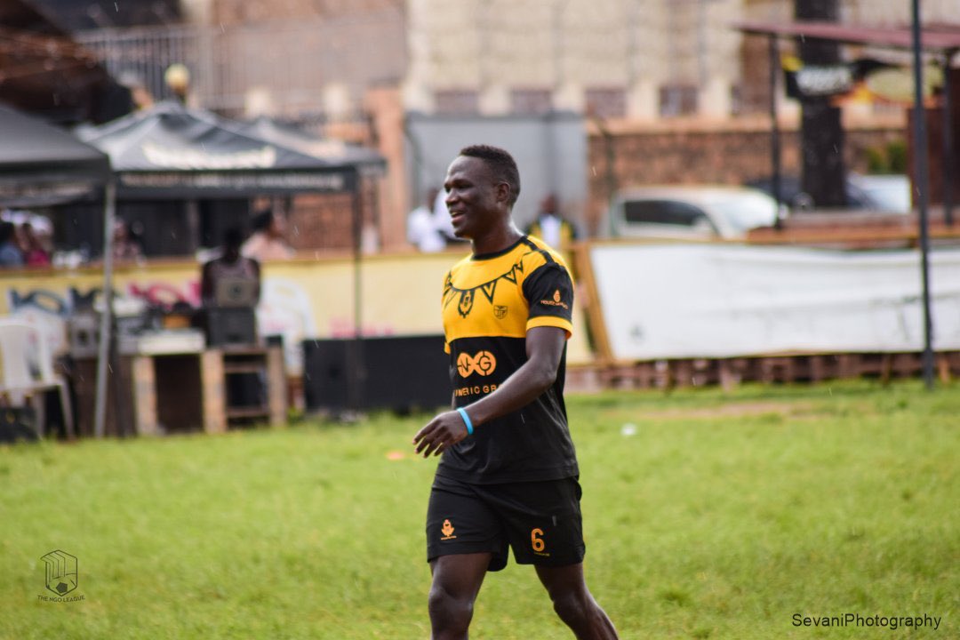 barbarians_fc's tweet photo. It’s Thursday!
Let’s throw it back to Tweny Tweny(2020)😅
Before the pandemic kube-d us badstyle🥲,
We had a great thing going🤞🏽👏🏿
What was your favorite highlight  in @thengoleague s2 @LegendsKla !?
#TBT
#COYB https://t.co/pK3pL2f25C