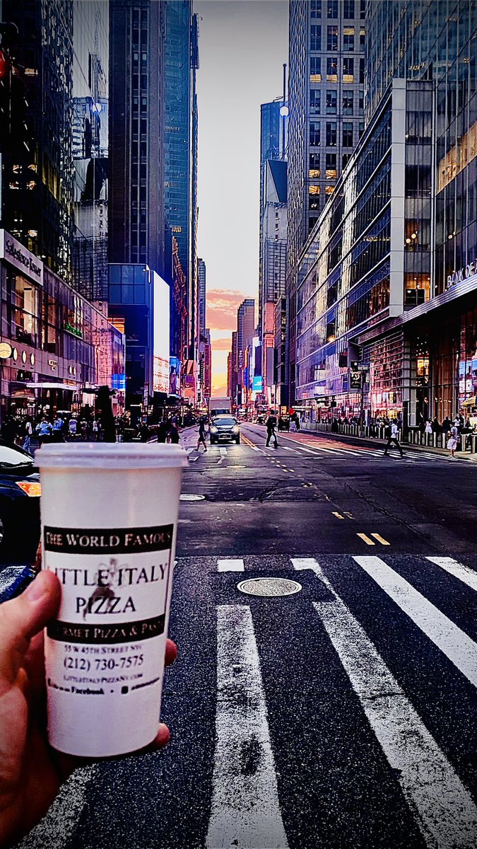 Little Italy Pizza tweet media