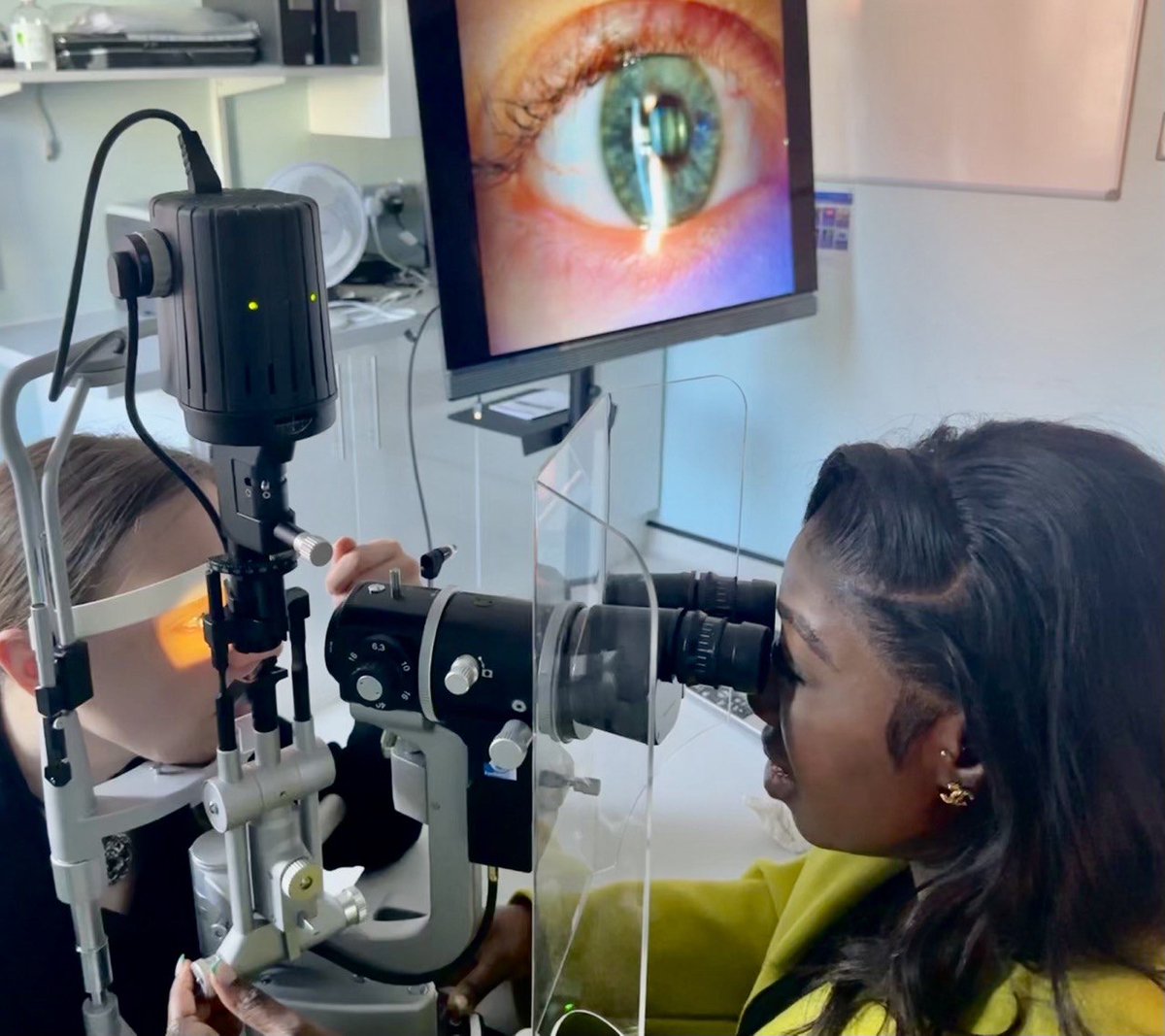 HS_UK's tweet image. HS-UK Product Manager, Gemma Edwards &amp;amp; Clinical Training Manager, Doreen Agyeman, had a great time visiting Sunil Mamtora in Bristol Eye Hospital last week. They had some hands-on time with the BQ 900 with IM 910 imaging module.#SlitLamps #fundoscopy #Tonometry #HSUKAcademy
