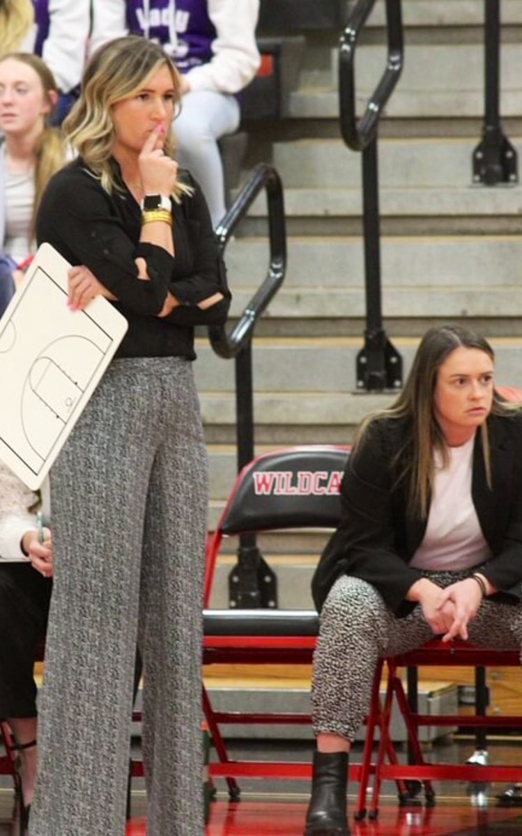 kell_mj's tweet photo. Happy Birthday @coach_durst !! Everyone knows I’d be lost without you 😂 but really - I can’t thank you enough for trusting my vision &amp; coming over to LH with me. Not everyone can say they get to work everyday with their best friend! ENJOY YOUR DAY! 🎉🎈🎁🎂 https://t.co/Abepxm59Fc