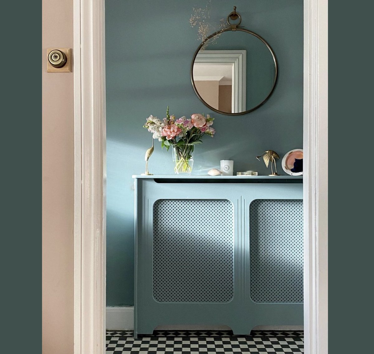 MurtaghDrogheda's tweet photo. This Oval Room Blue hallway has subtle depth for a cosy feel that creates an inviting entrance.
🟡 info@murtaghsdrogheda.ie
🔵 https://t.co/w00KCAKbG9
☎️(041) 984 3733
#LouthChat #murtaghsofdrogheda https://t.co/USn0kpw5QV