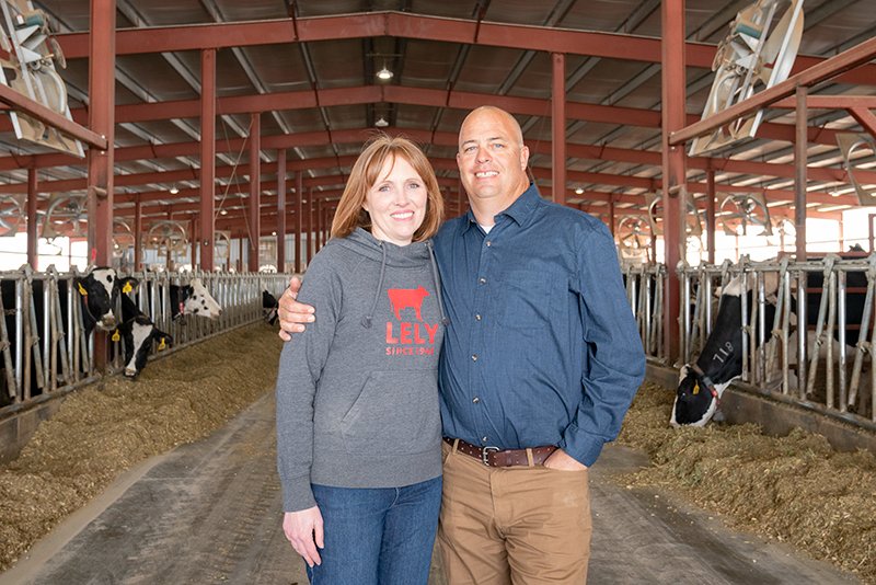 Thanks to our friends at <a href="/VirtualFarmTrip/">Virtual Farm Trips™</a>  we were able to reach 116 classrooms and 2,303 students during our live #FarmToSchool tour! Special thanks to Natalie and David Nelson at Double Diamond Dairy for sharing their farm and knowledge with us! 📷 - bit.ly/3MHt7Ho