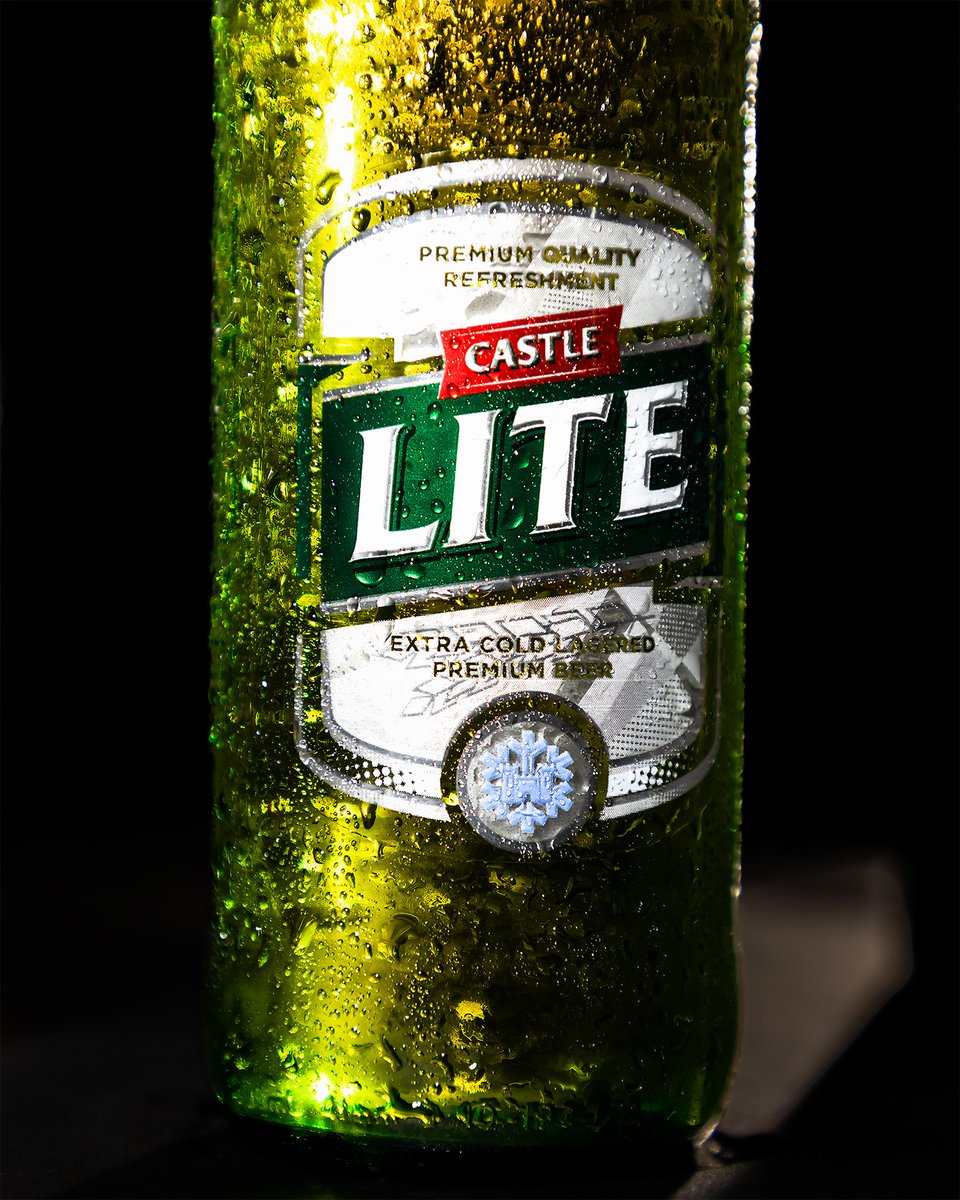king2lare's tweet photo. 😍 DRINKS PHOTOGRAPHY 🔥

📷 : @king2lare_photography 
🍺 : @castlelitesa ❄ 🧊

#beer  #drinks #fridaydrinksphotography #drinkporn #godox #godoxlighting #godoxusergroup #godoxflash #canon #canonphotography #canonphoto #canoncamera #canonphotographers https://t.co/gjUF9ASapS